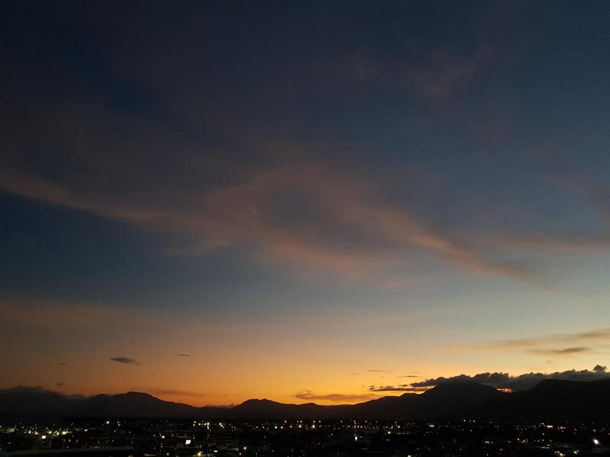 Privately Owned 'sunset View Studio' In Cairns