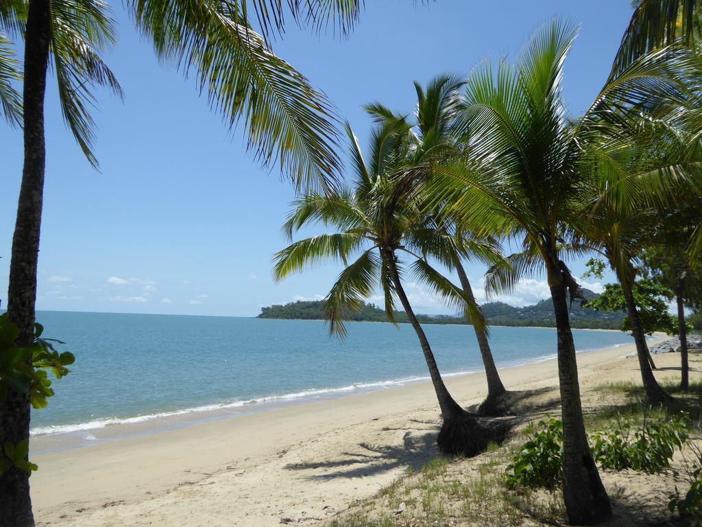 Clifton Beach Retreat 4* Cairns