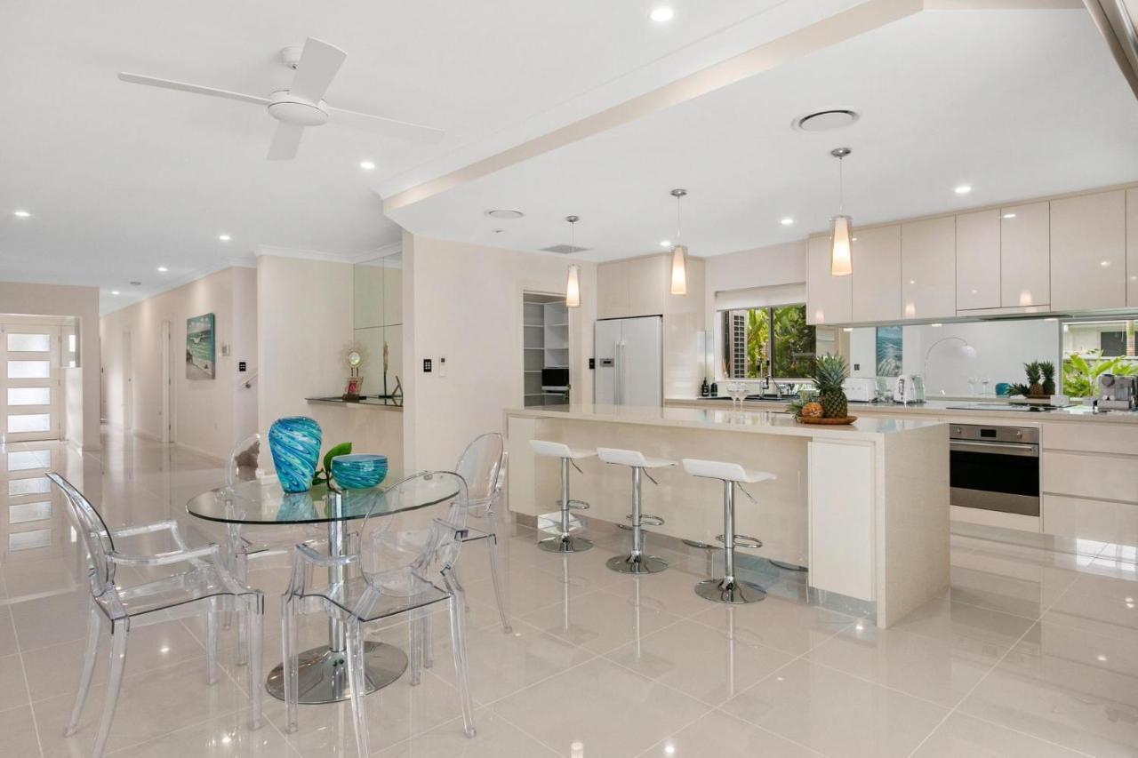 Belle Escapes Absolute Beachfront Luxury Kewarra * Cairns