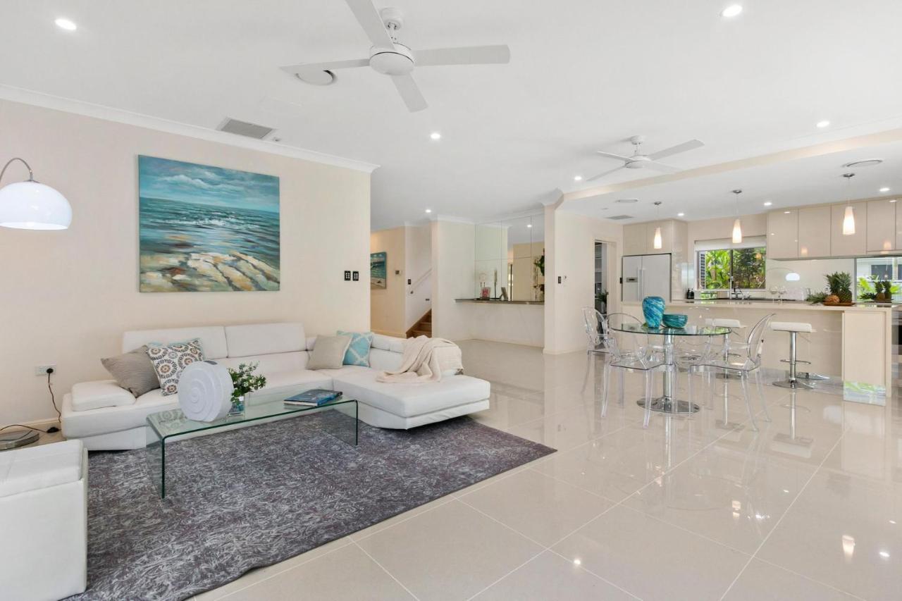 Belle Escapes Absolute Beachfront Luxury Kewarra * Cairns