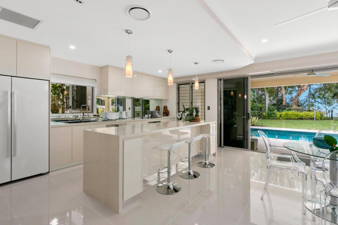 Belle Escapes Absolute Beachfront Luxury Kewarra