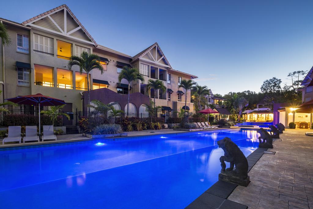 Aparthotel The Lakes 4*