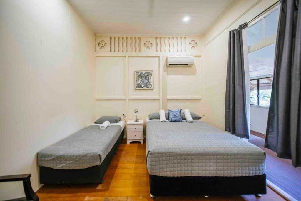 Căn hộ 6 Bedroom + 2 Bath // Cairns