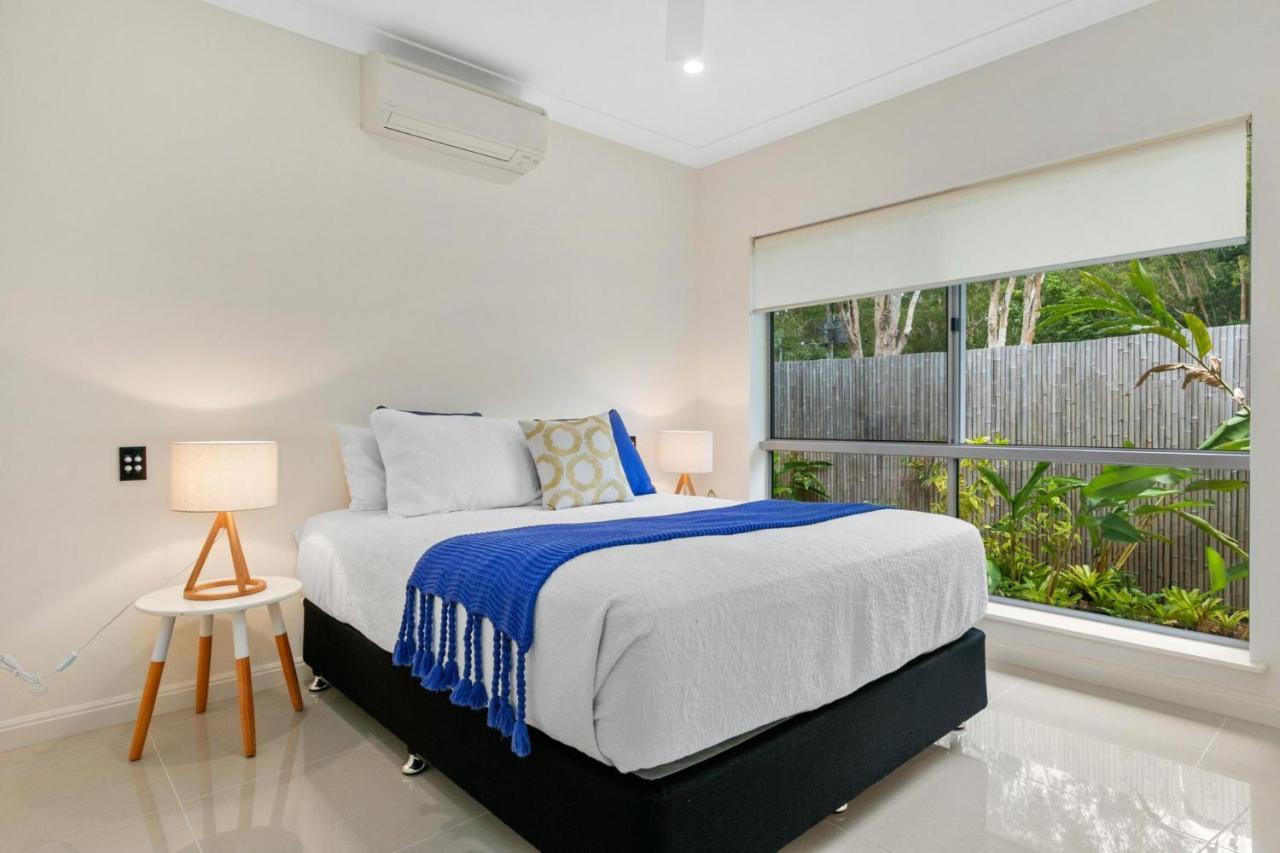 Belle Escapes Absolute Beachfront Luxury Kewarra Holiday home