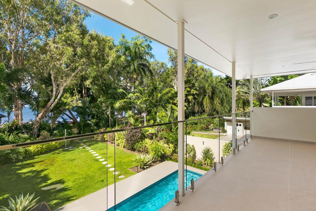 Belle Escapes Absolute Beachfront Luxury Kewarra