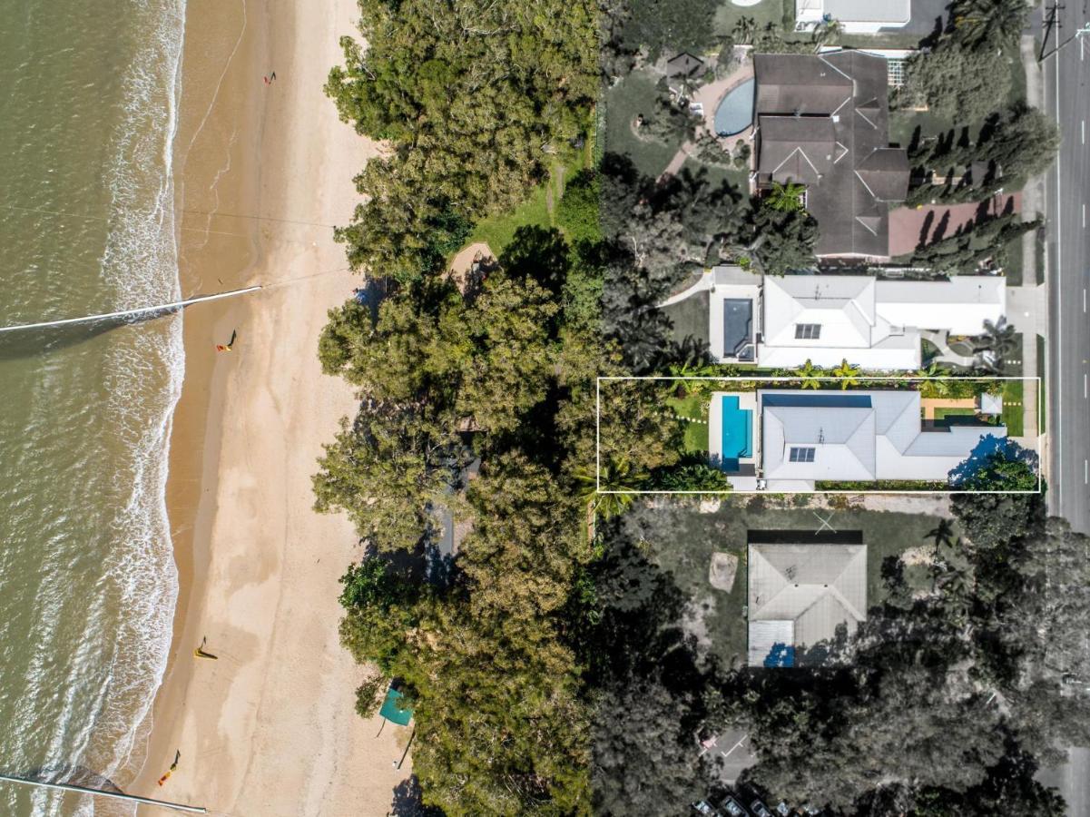 Holiday home Belle Escapes Absolute Beachfront Luxury Kewarra Cairns