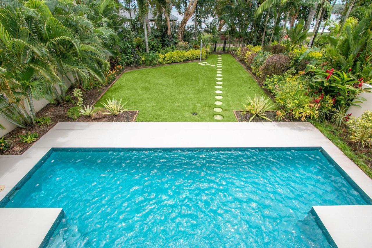 Holiday home Belle Escapes Absolute Beachfront Luxury Kewarra *