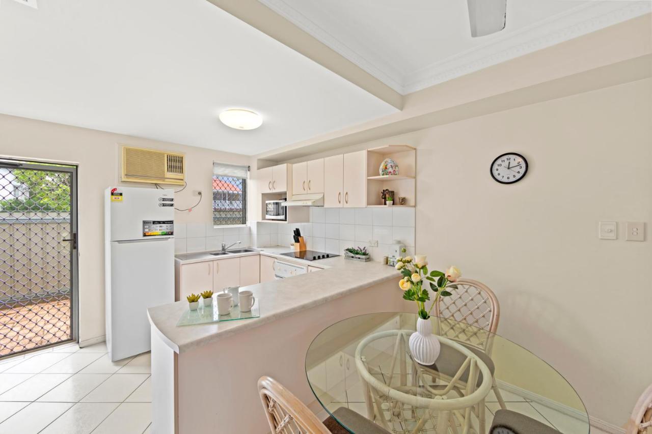 Koala Court 4*