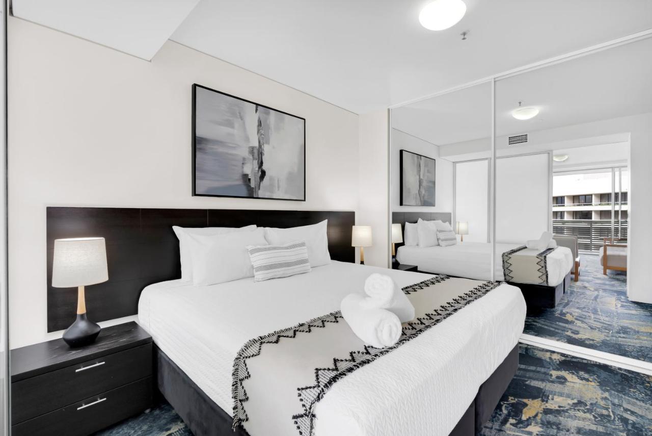 Apartment Living At Harbour Lights Cairns