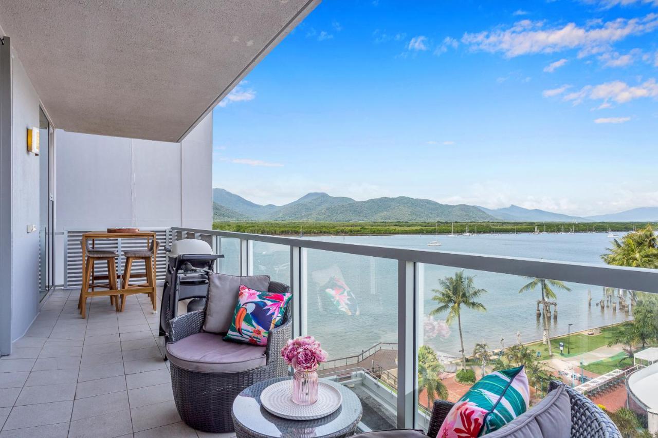 Apartment Luxury 1br @ Harbour Lights Cairns