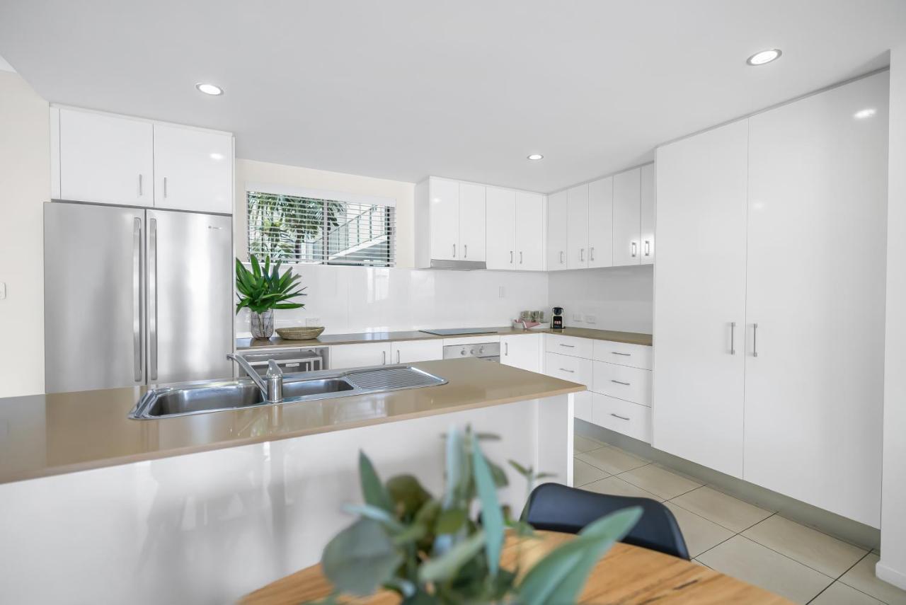 Apartment Lights- Spacious