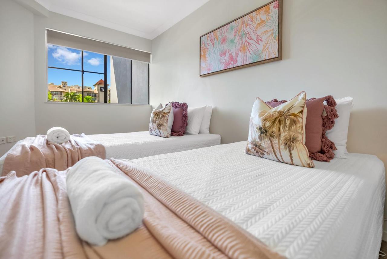 Lights- Spacious Apartment Cairns