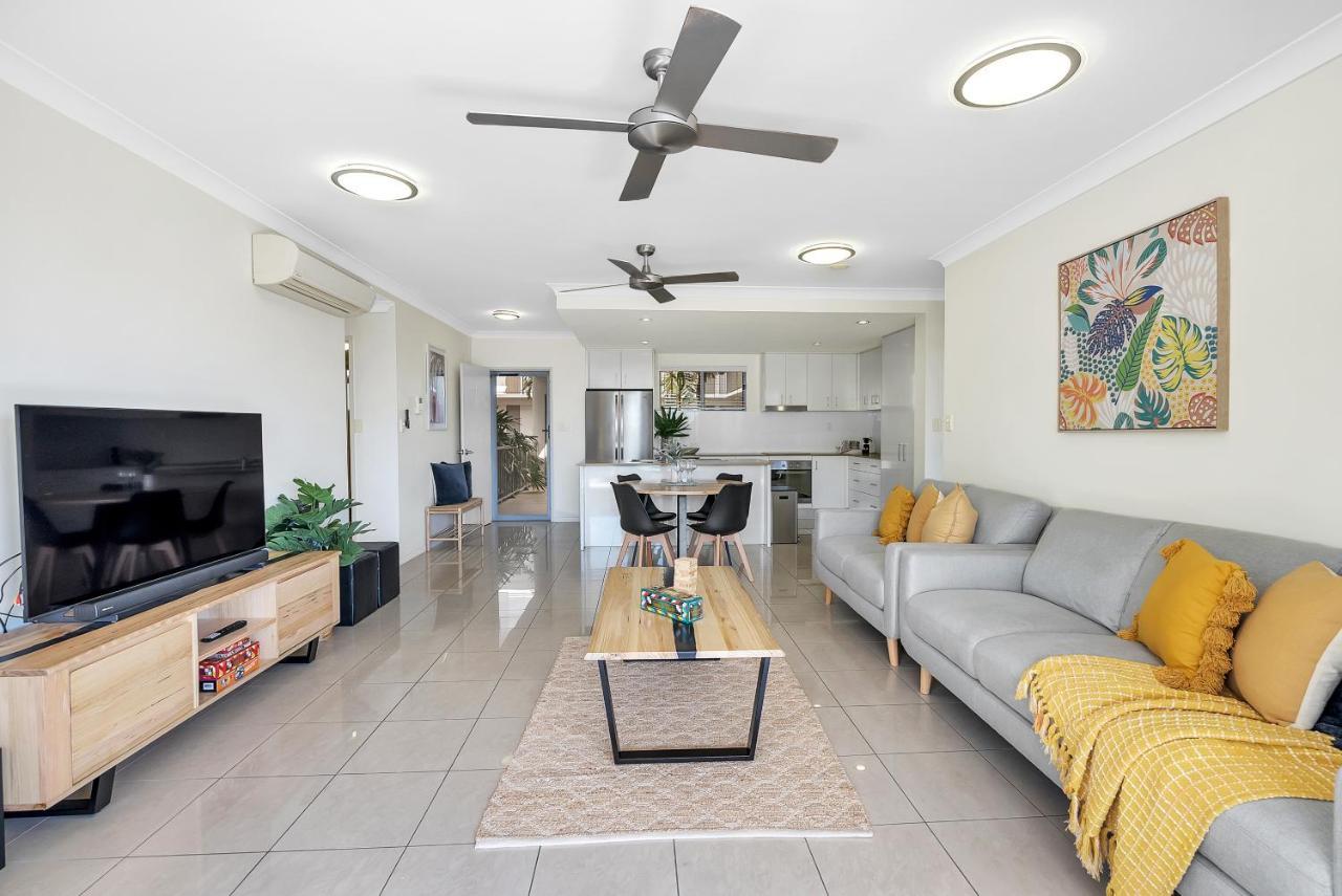 Lights- Spacious Apartment