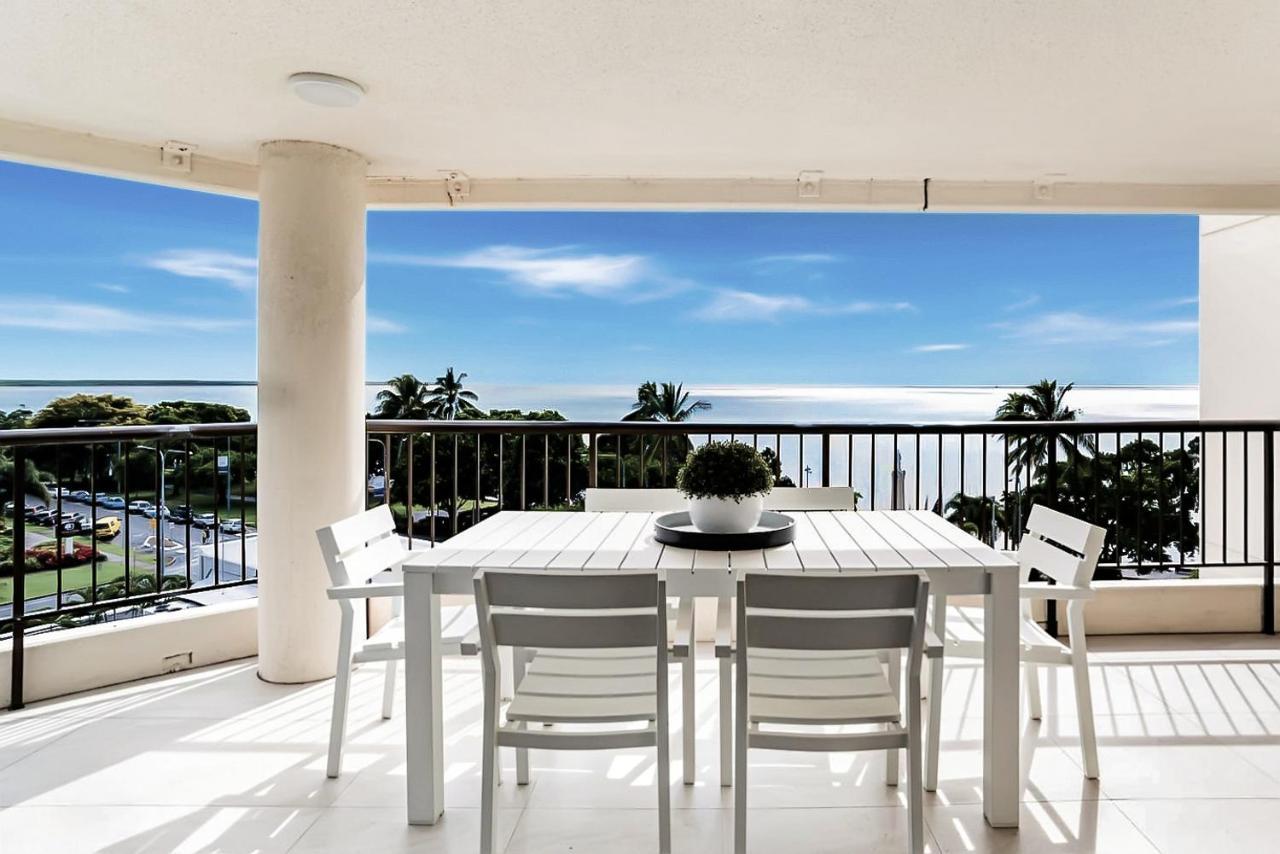 Aquarius Luxury Apartment
