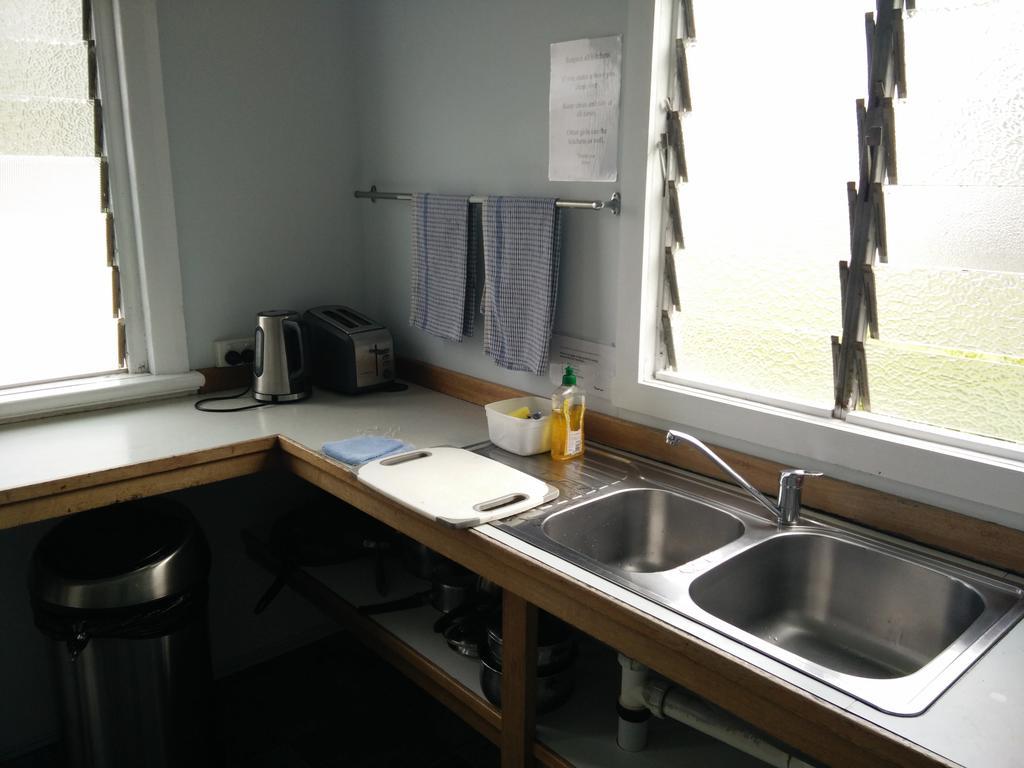 Hostel Girls Cairns