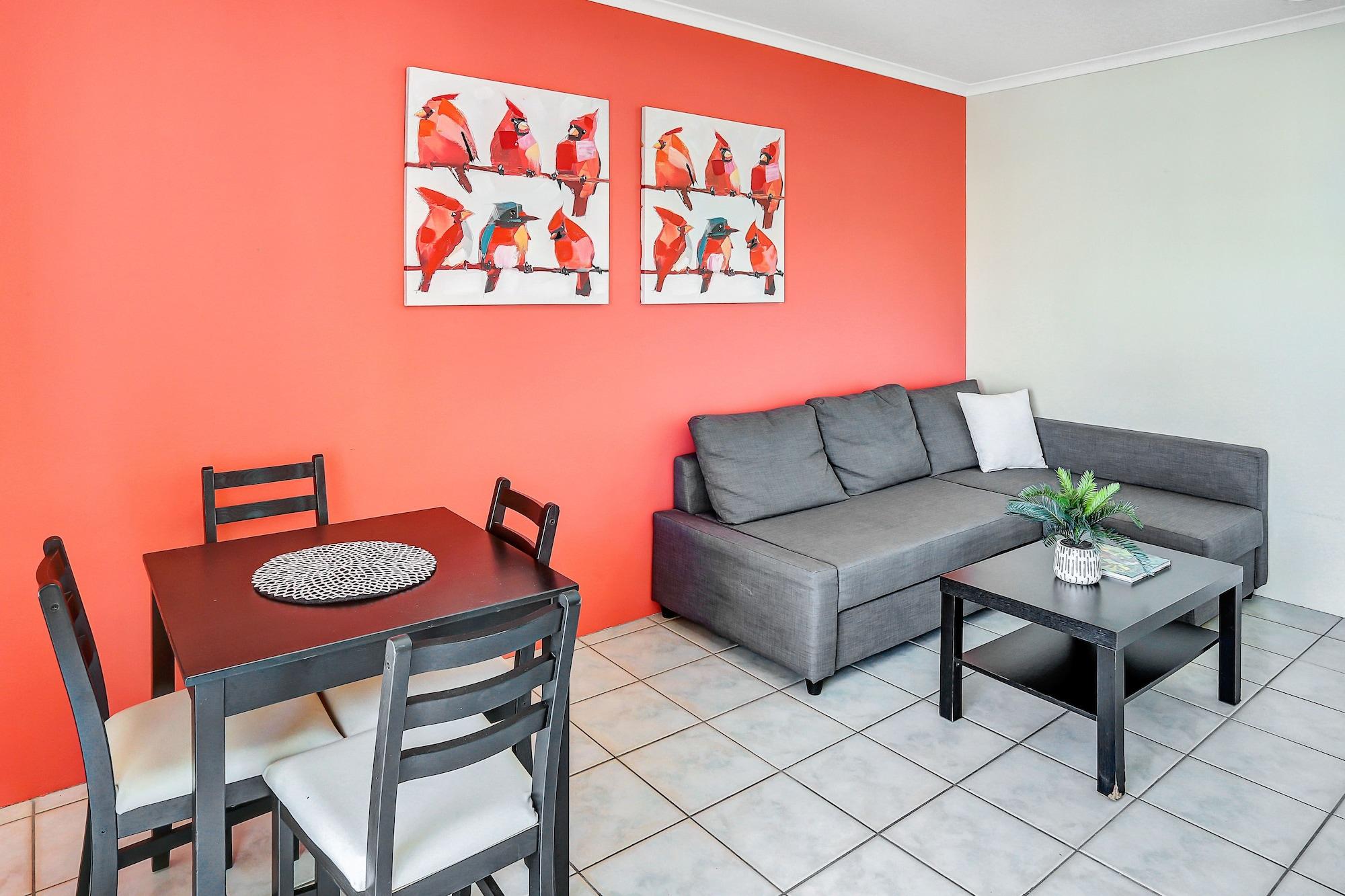 Coral Tree 3*