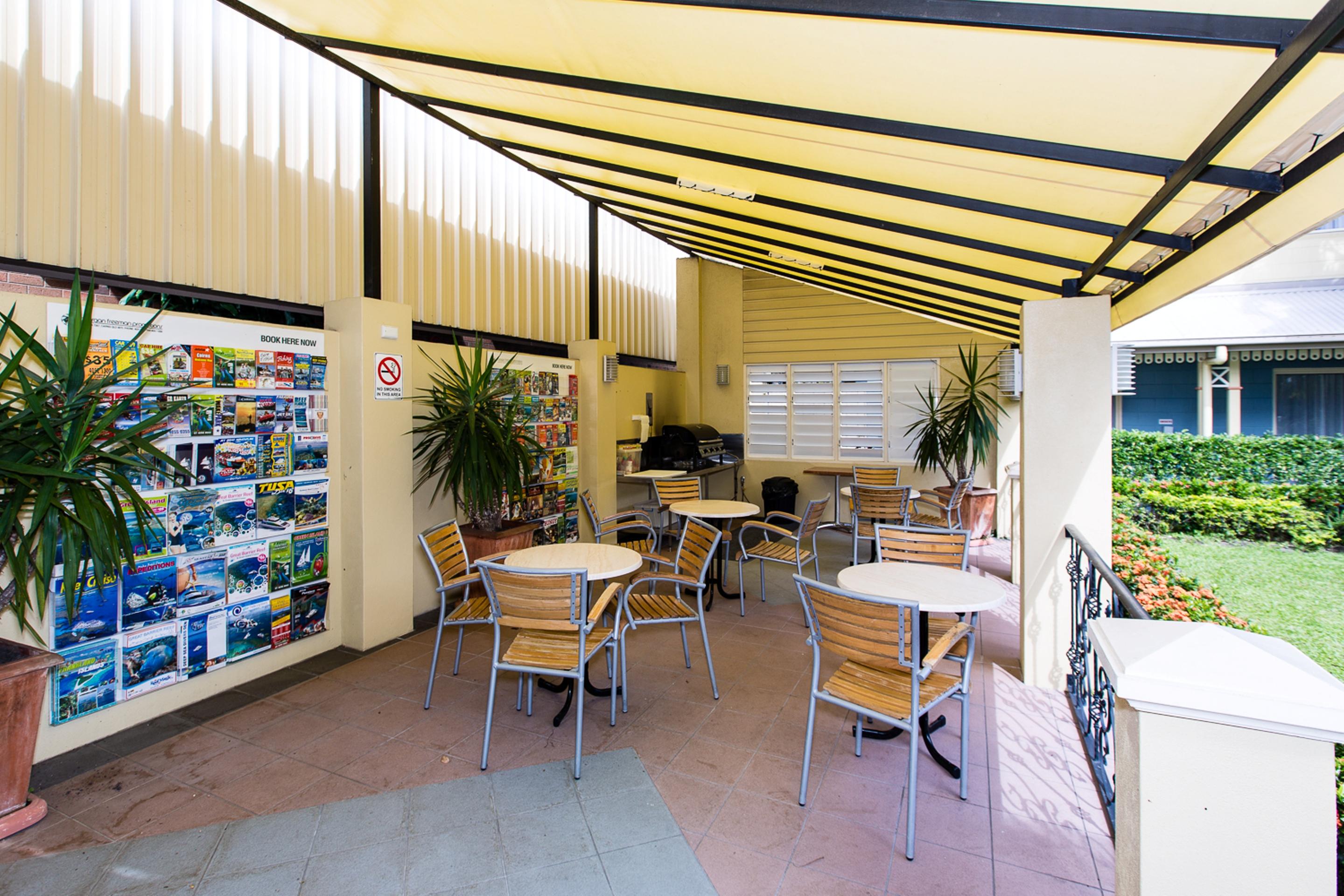 Motel Queens Court Cairns