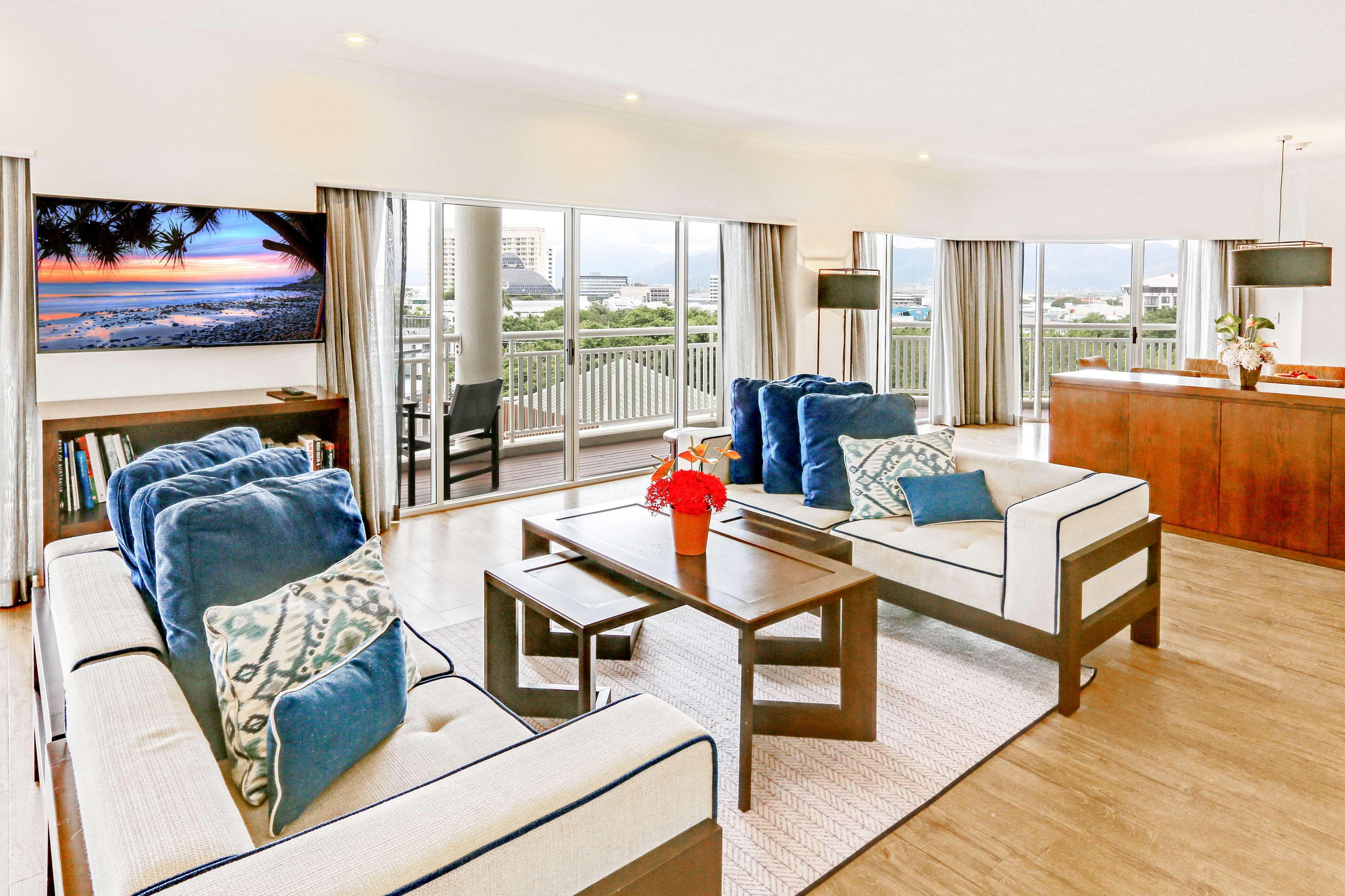 Hotel Shangri-la The Marina, Cairns