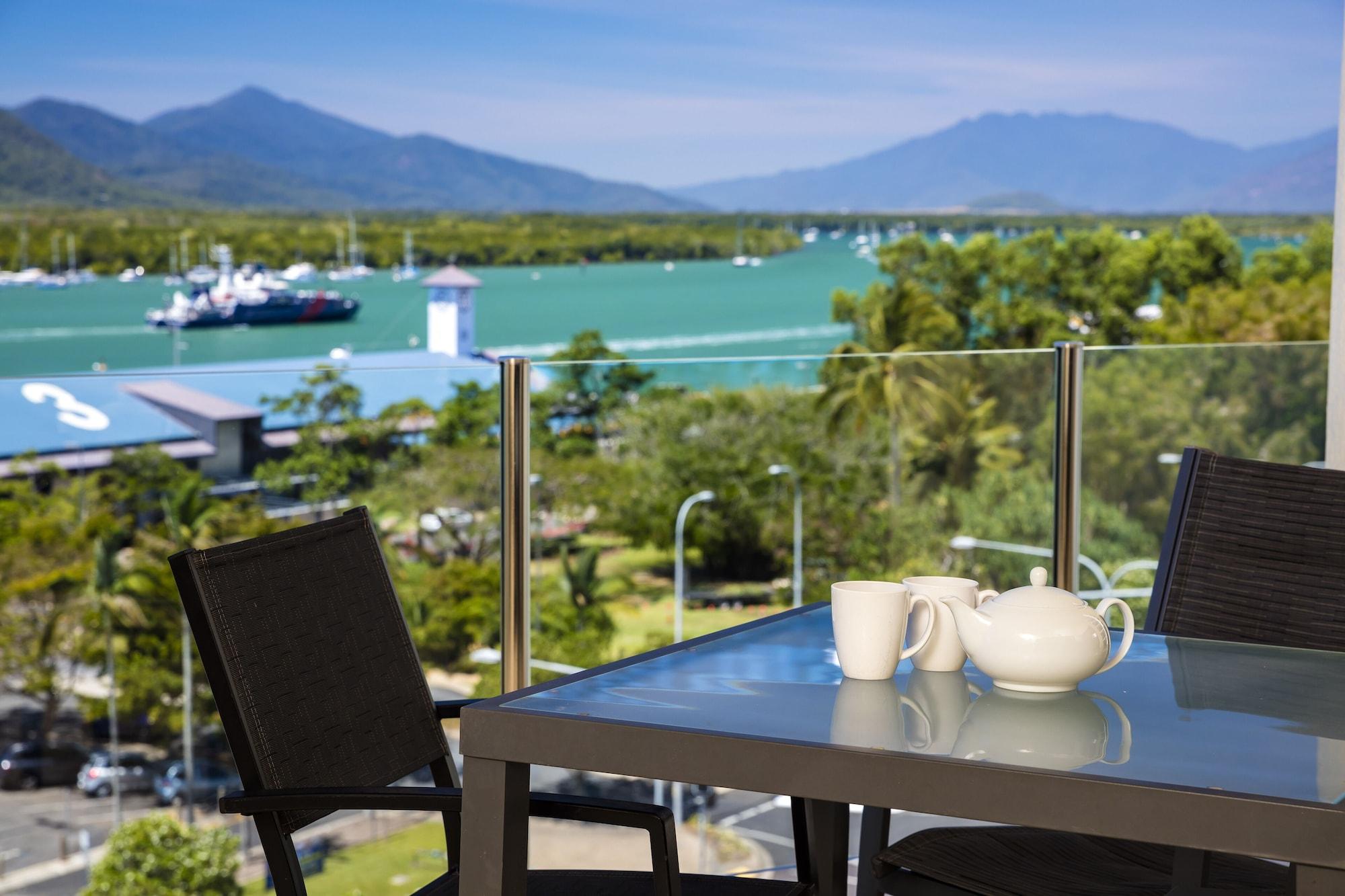 Jack And Newell Aparthotel Cairns