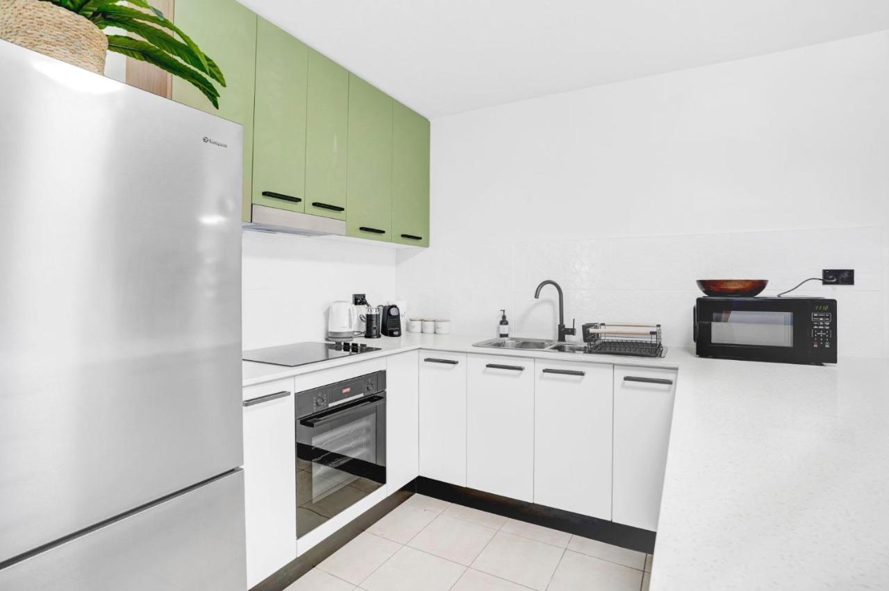 Apartment Tropical Terraces Cairns