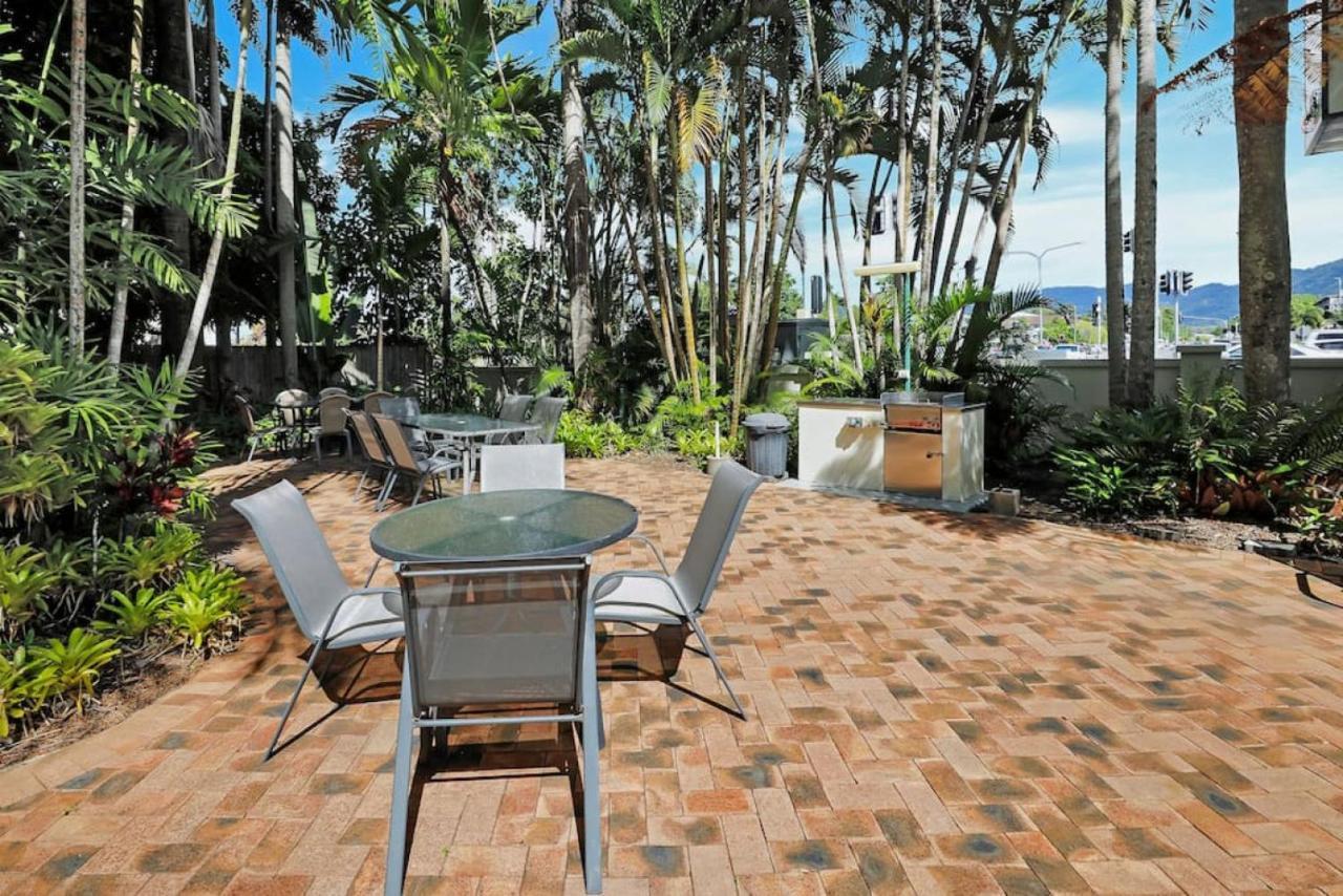 Unique Tropic Escape 111 Apartment