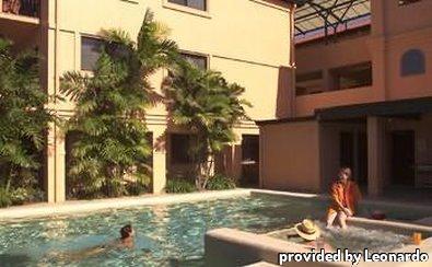 Aparthotel Plaza 4*