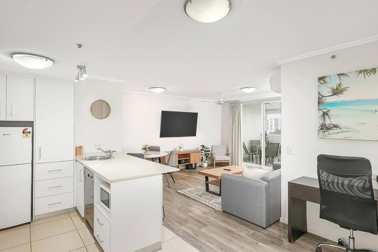 Apartment 'the Dollar' Chic
