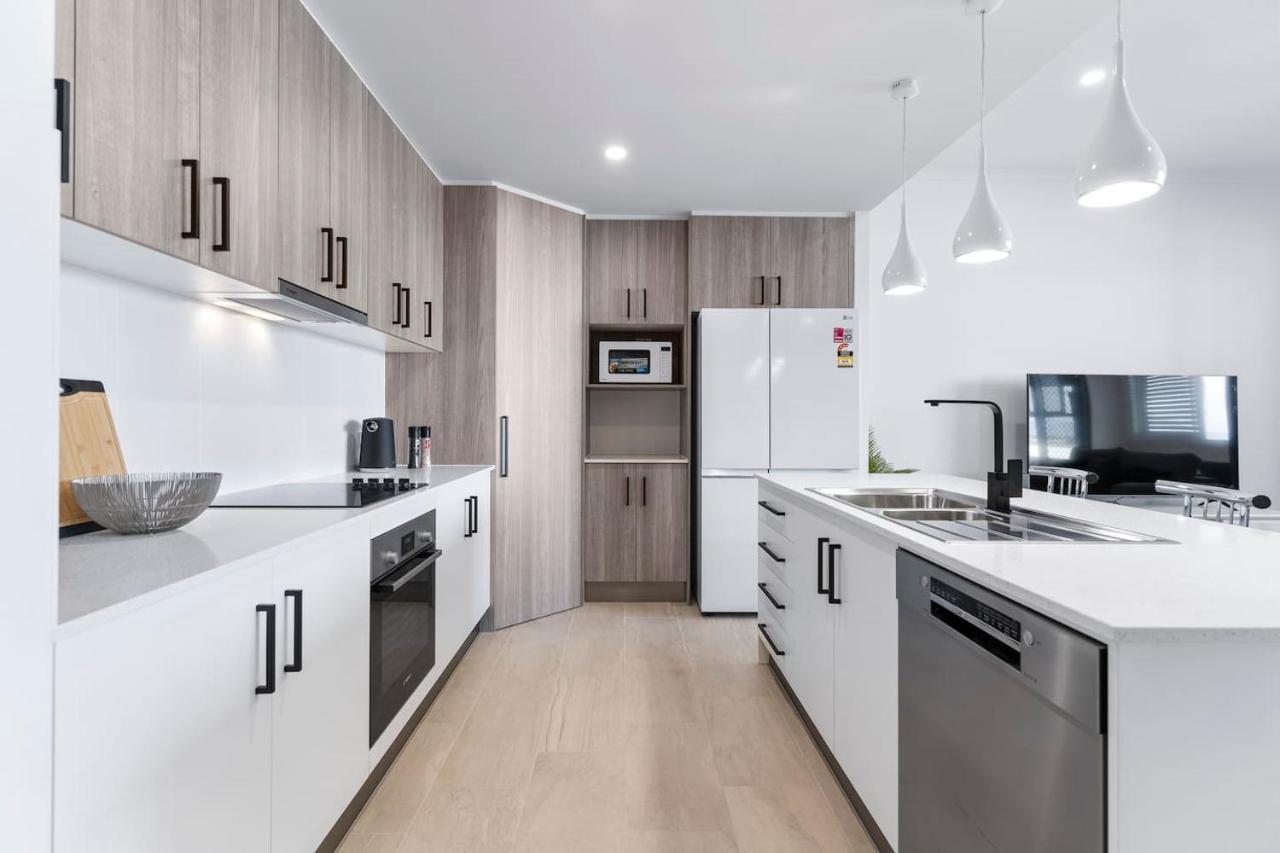 Mountain Air And Modern Flair 'your Getaway' * Cairns