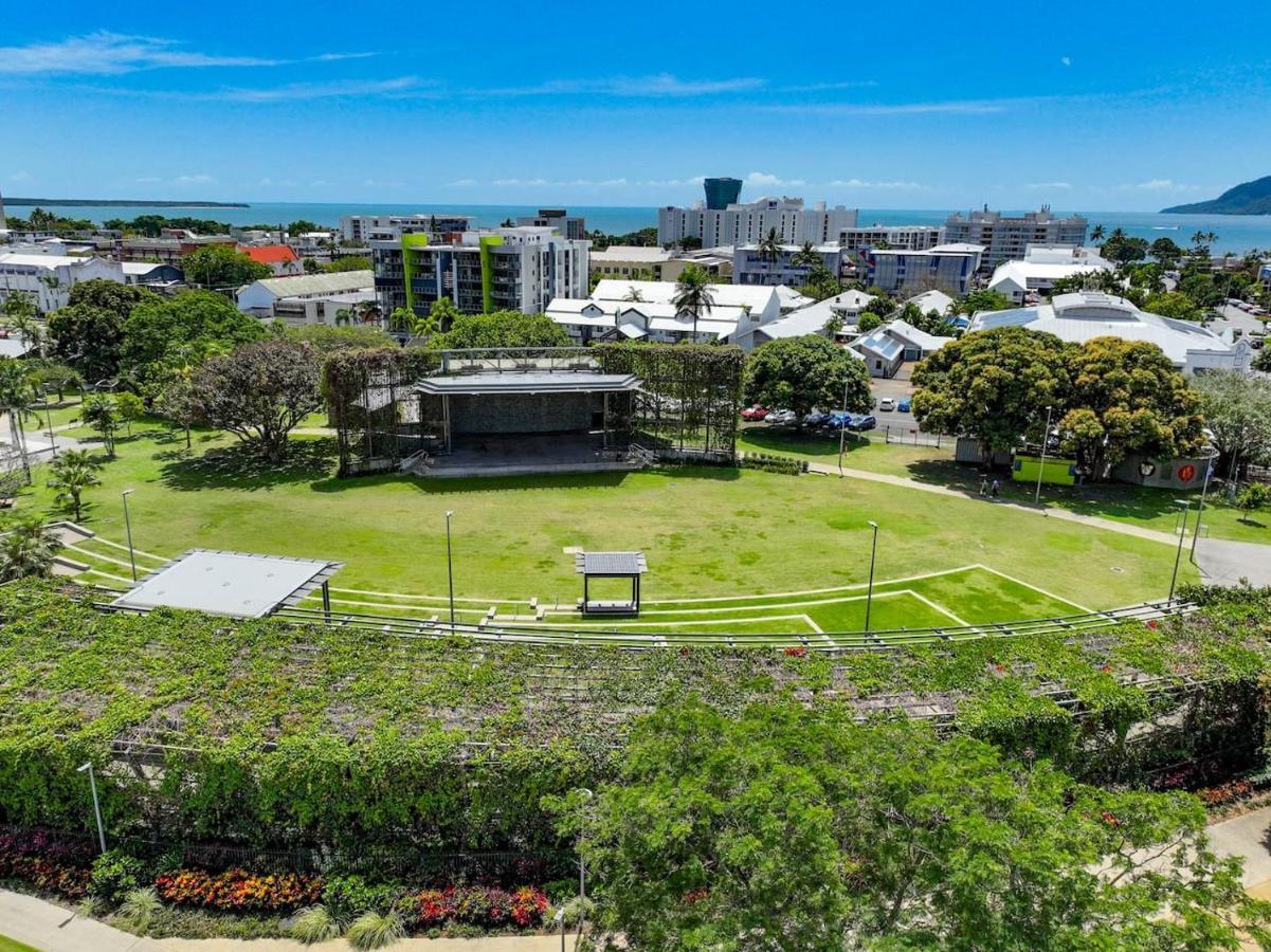 Mountain Air And Modern Flair 'your Getaway' * Cairns