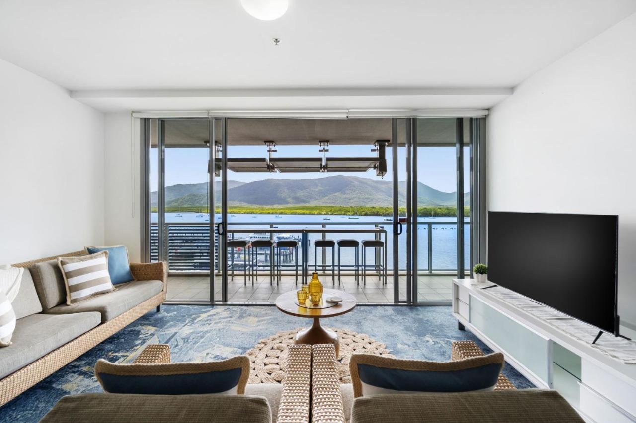 Belle Escapes 24 Harbour Lights Water View Apartment Cairns