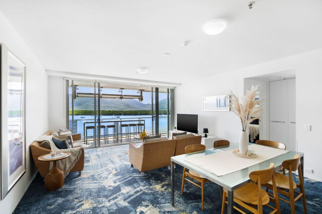 Belle Escapes 24 Harbour Lights Water View Apartment Cairns