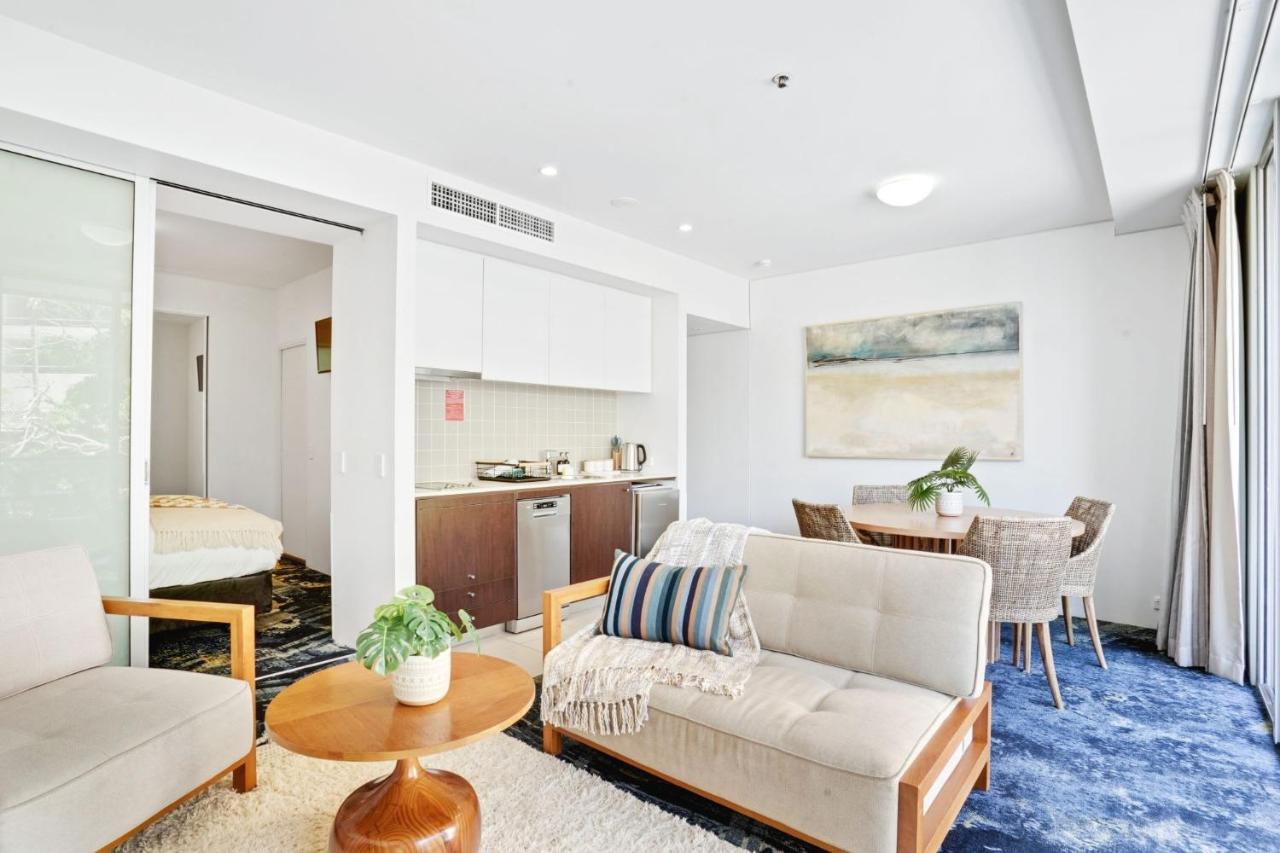 Apartment 219 Harbour Lights With Ocean Views *