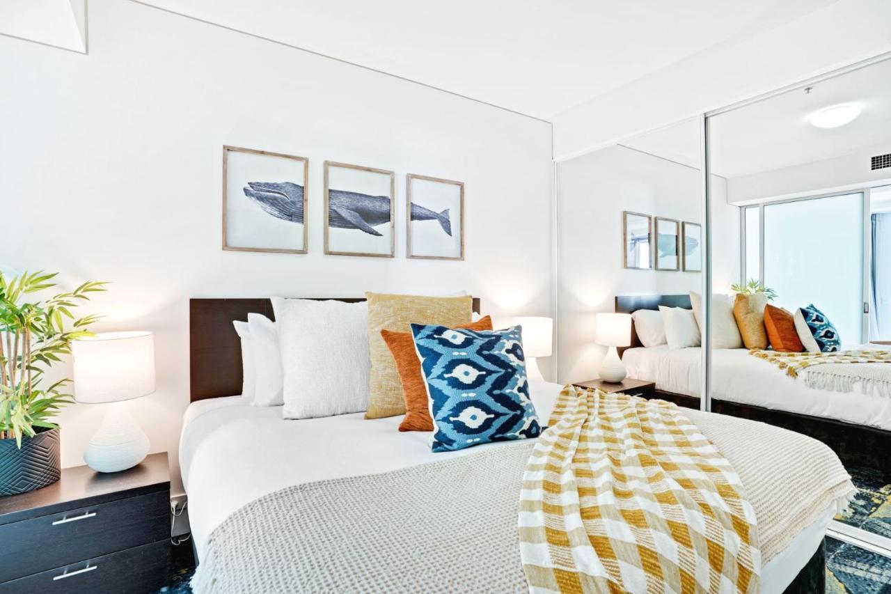 Apartment 219 Harbour Lights With Ocean Views Cairns