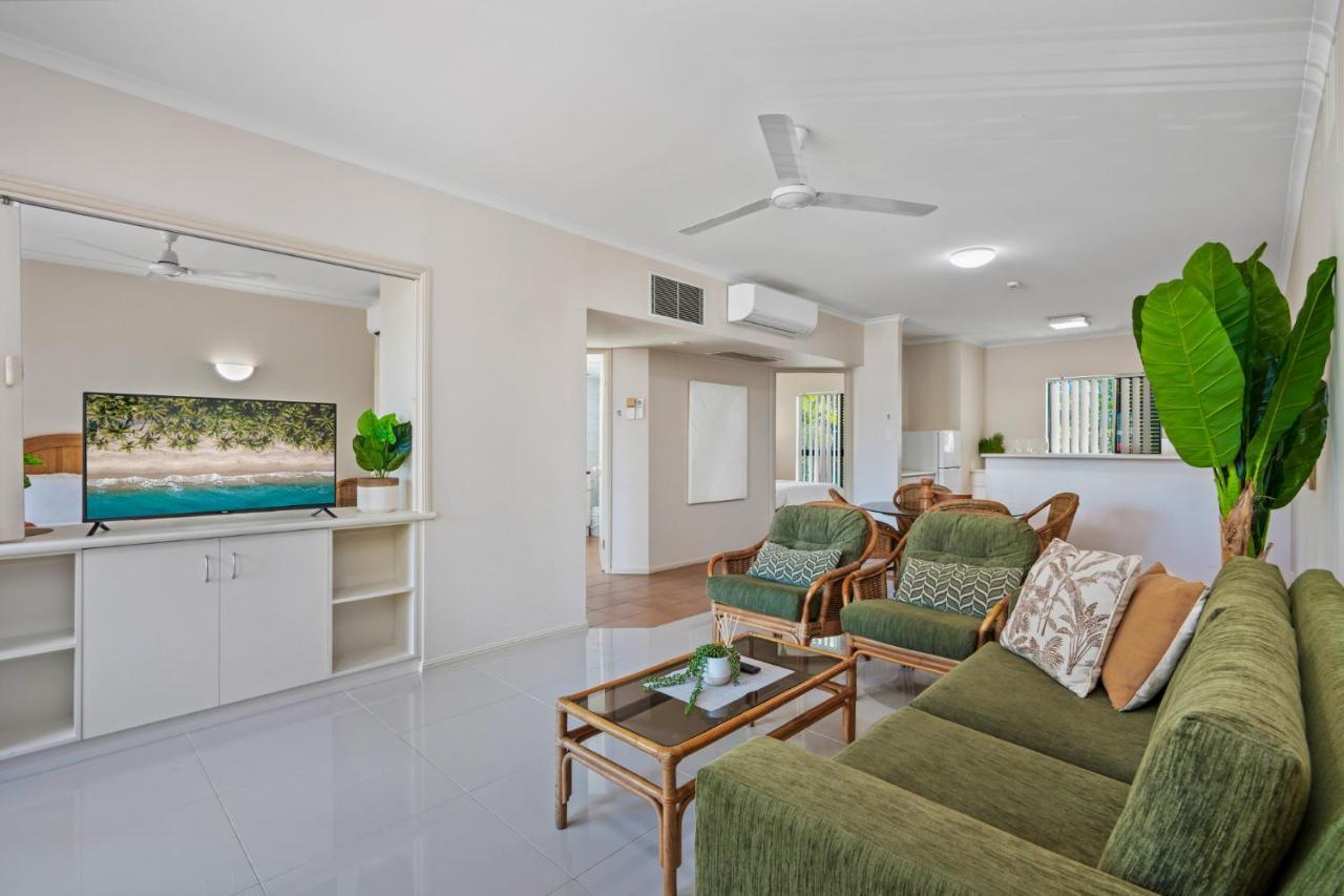 Family - Wifi -netflix - Pool Apartment *