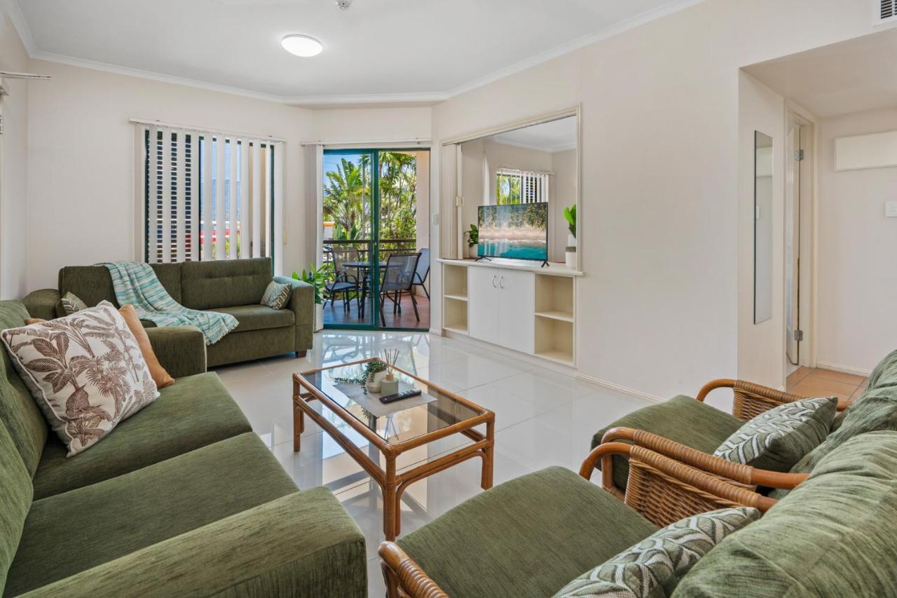 Family - Wifi -netflix - Pool Apartment