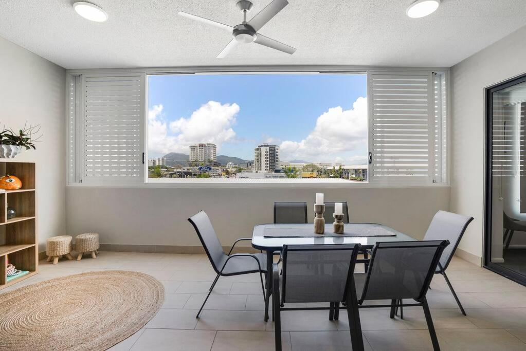 Escape At Loft - Cbd Apartment *