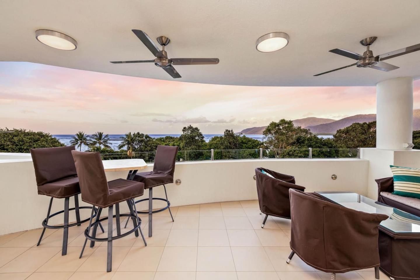'the Dreamscape' Sea View Serenity On The Esplanade * Cairns