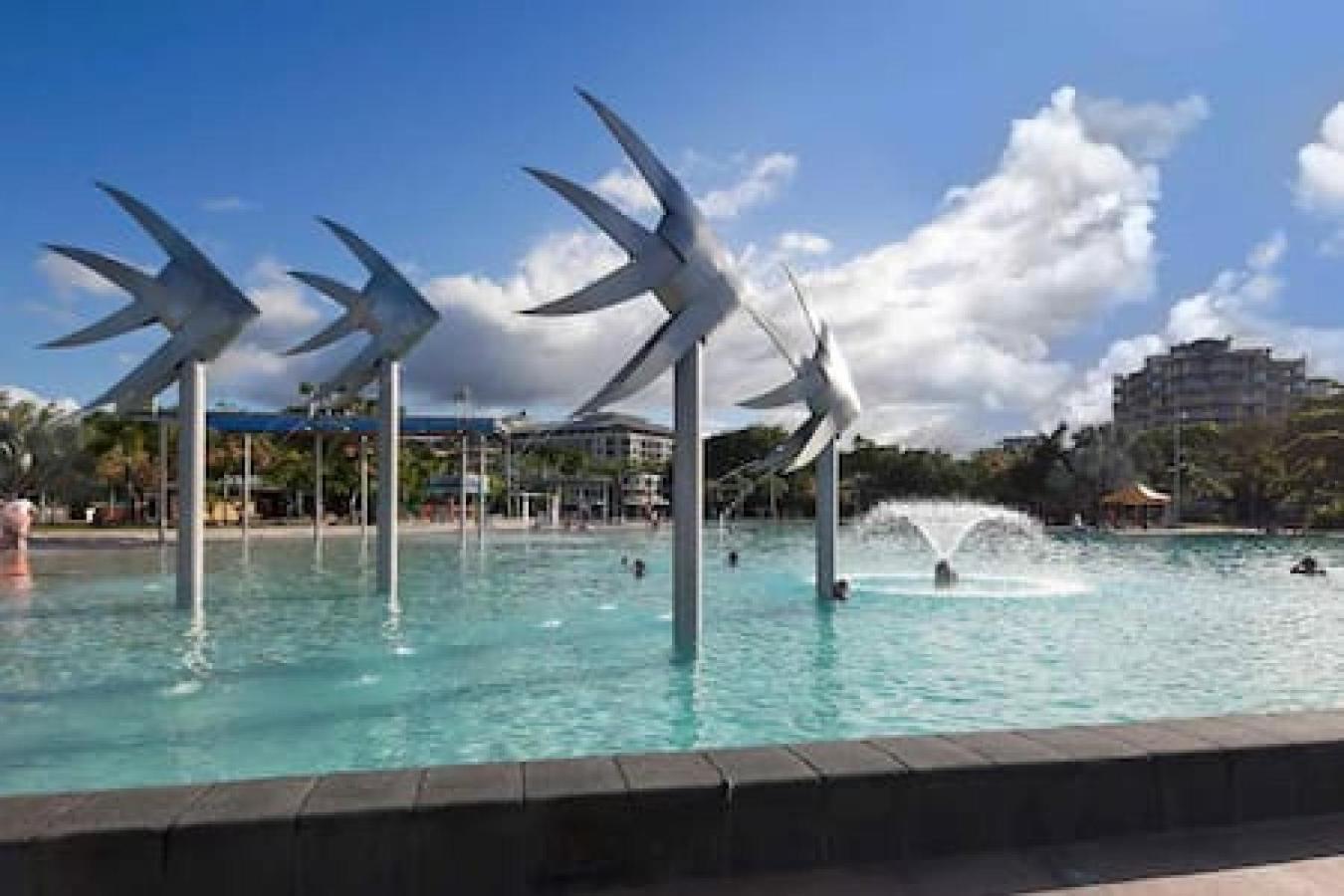 'the Lakes' Flexible One Bedroom In North Cairns