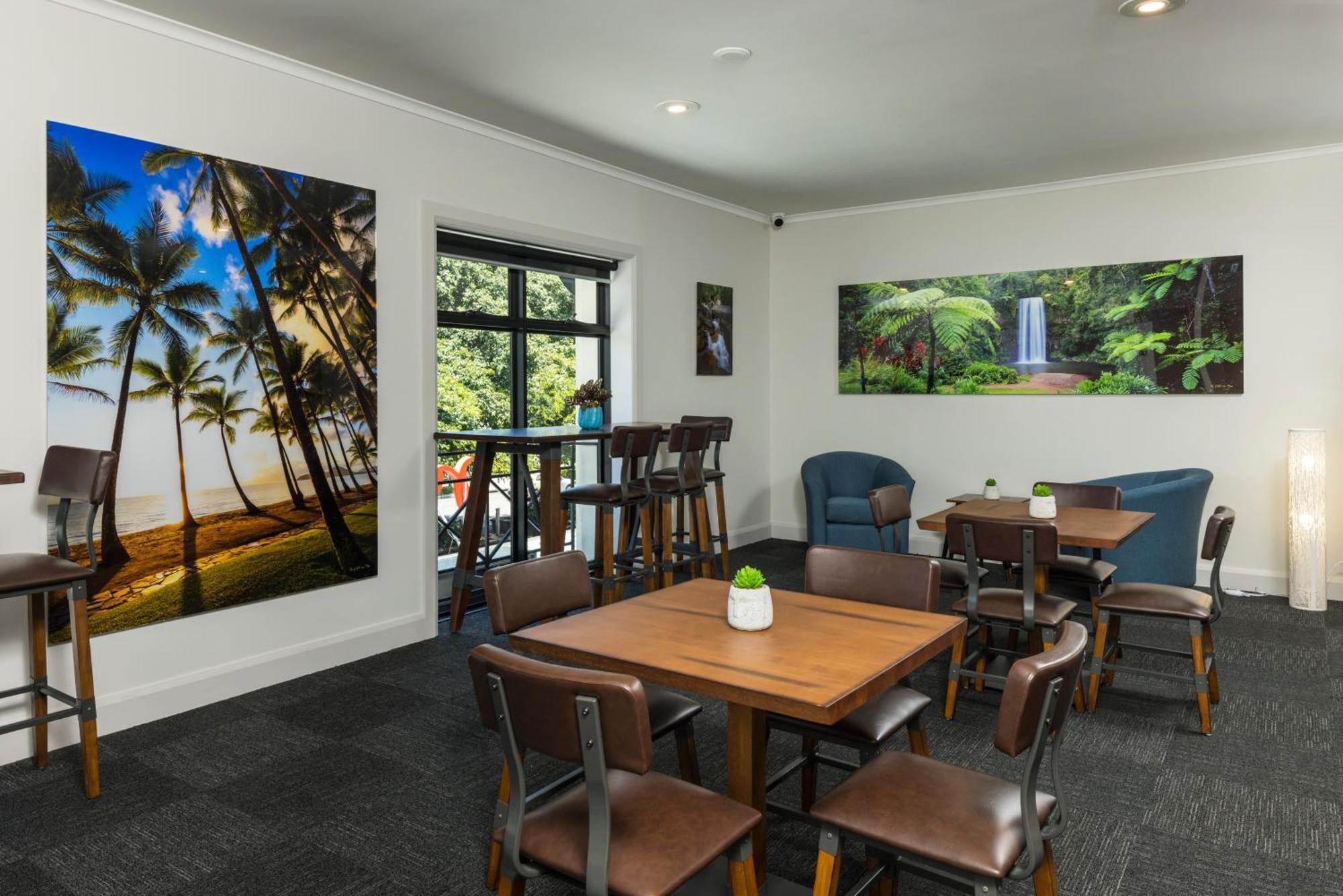 The Abbott Boutique Hotel 4*