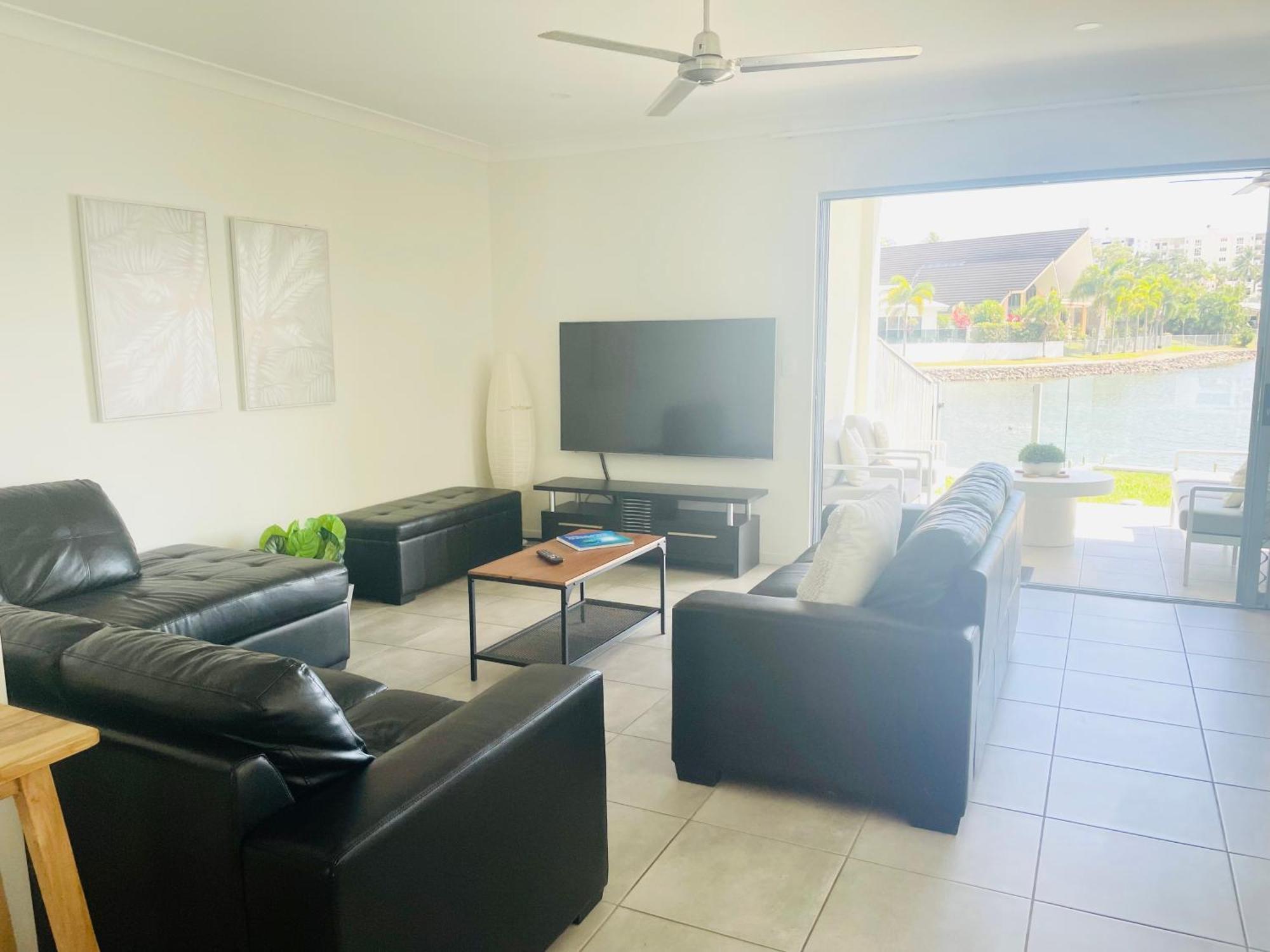 Apartment Blue Lagoon B Cairns