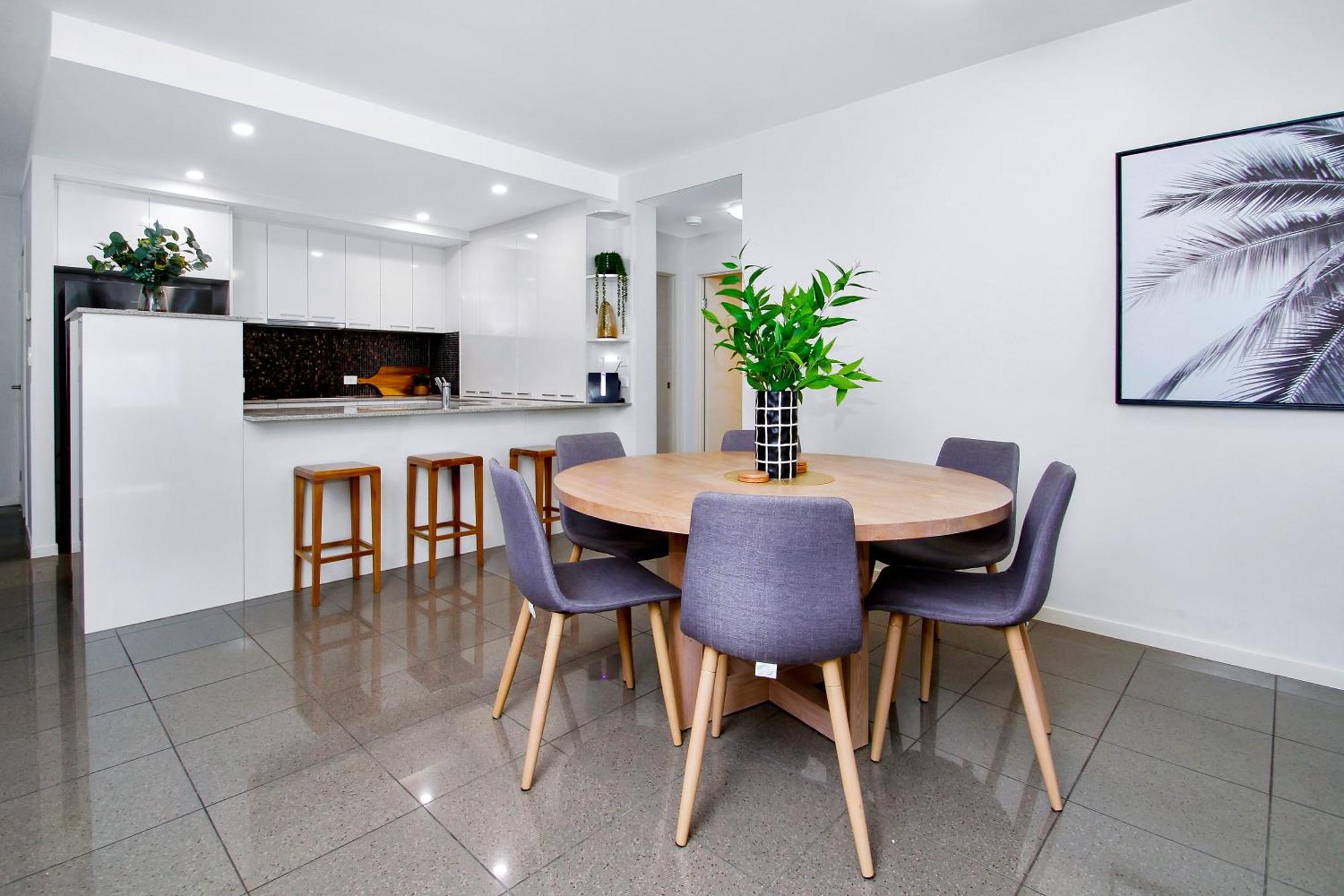 Stunning Ground Floor 104 Apartment Cairns
