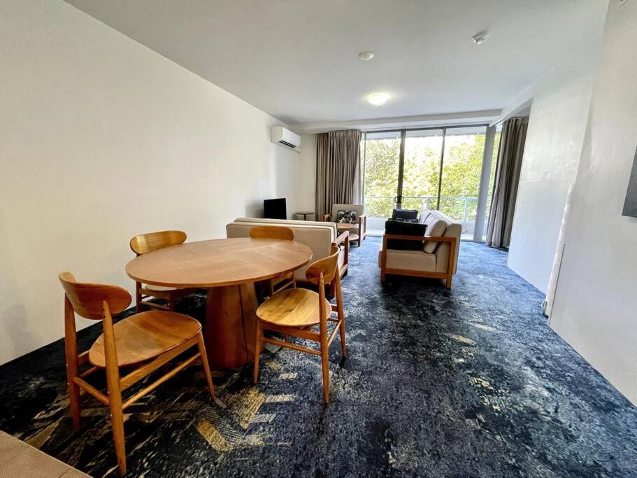 Oasis At Harbour Lights Apartment