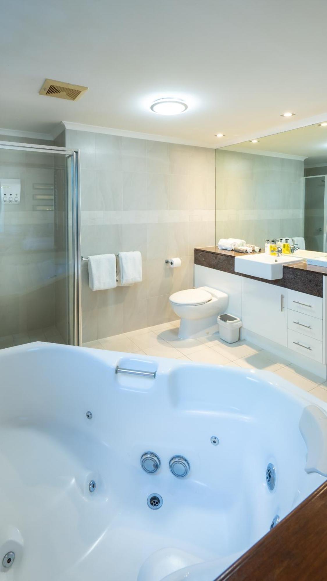 Aparthotel Waters Edge