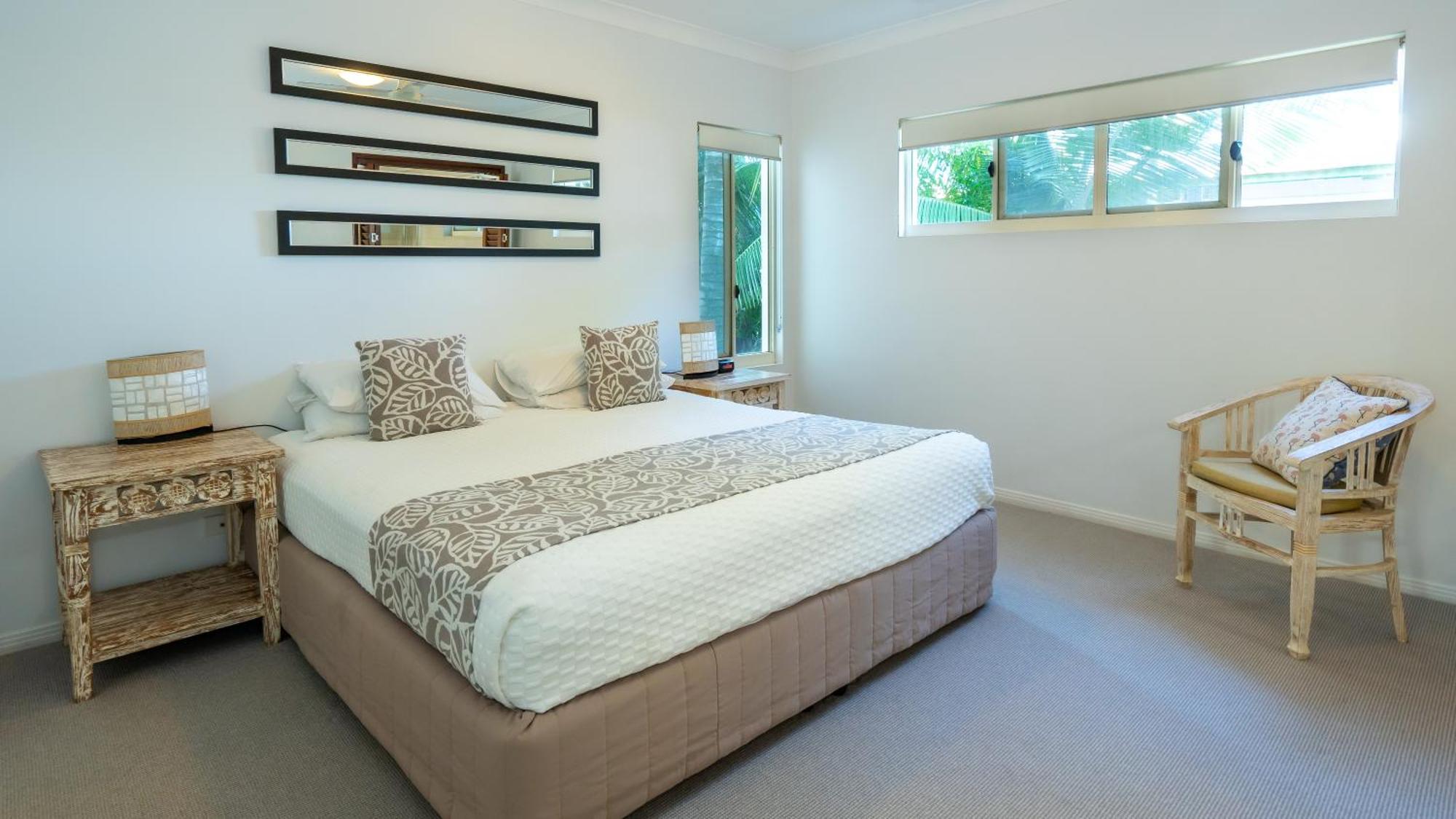 Waters Edge Aparthotel Cairns