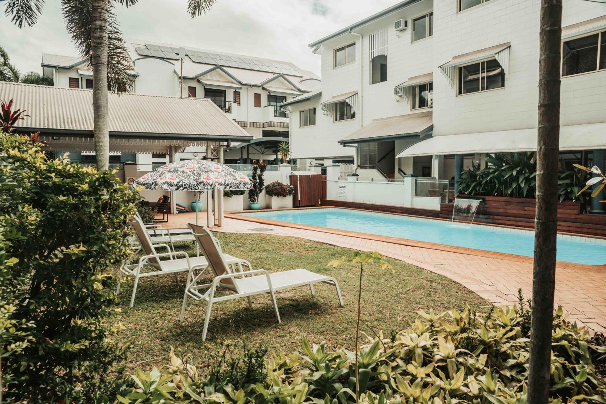 Queens Court 3* Cairns
