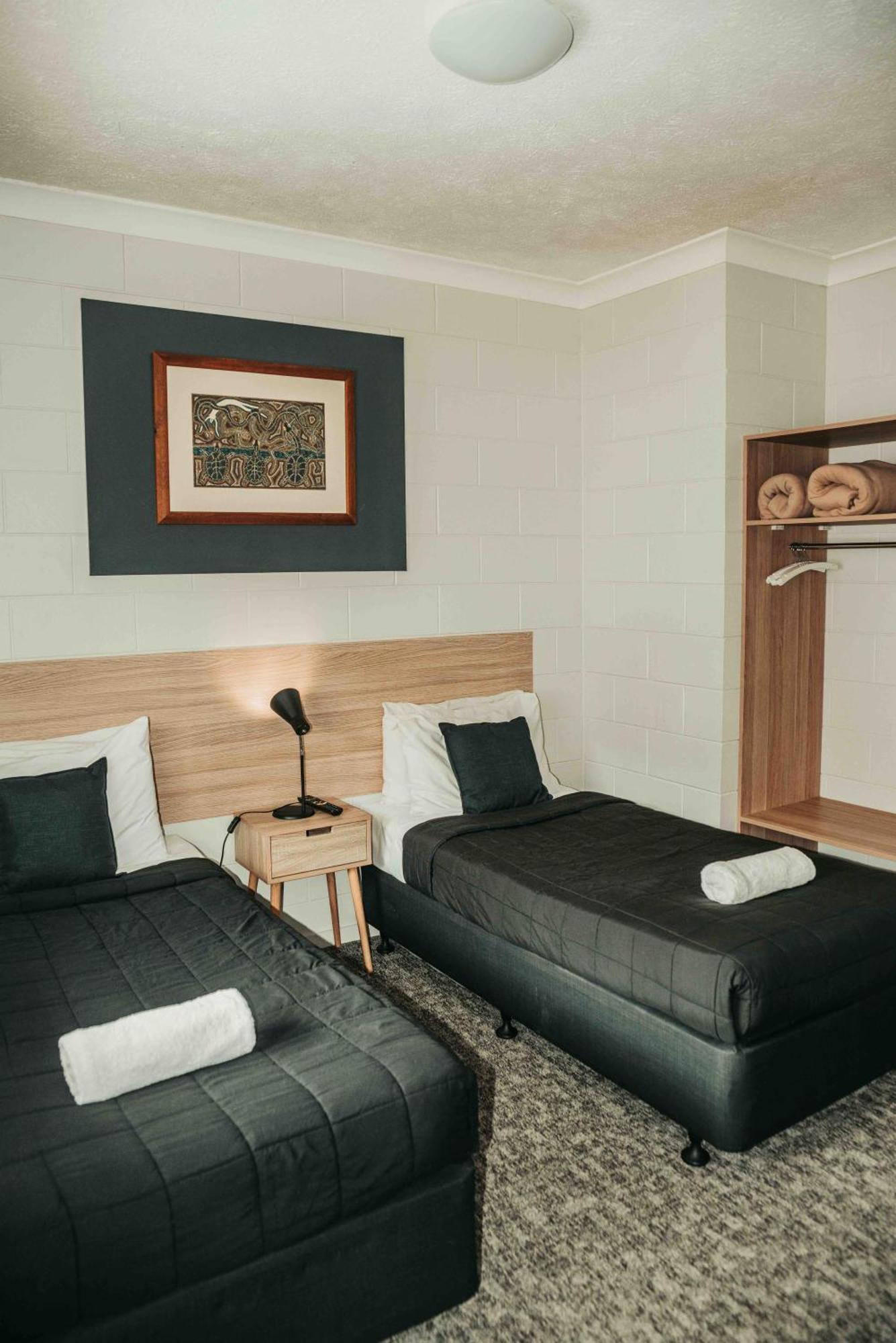 Queens Court Cairns