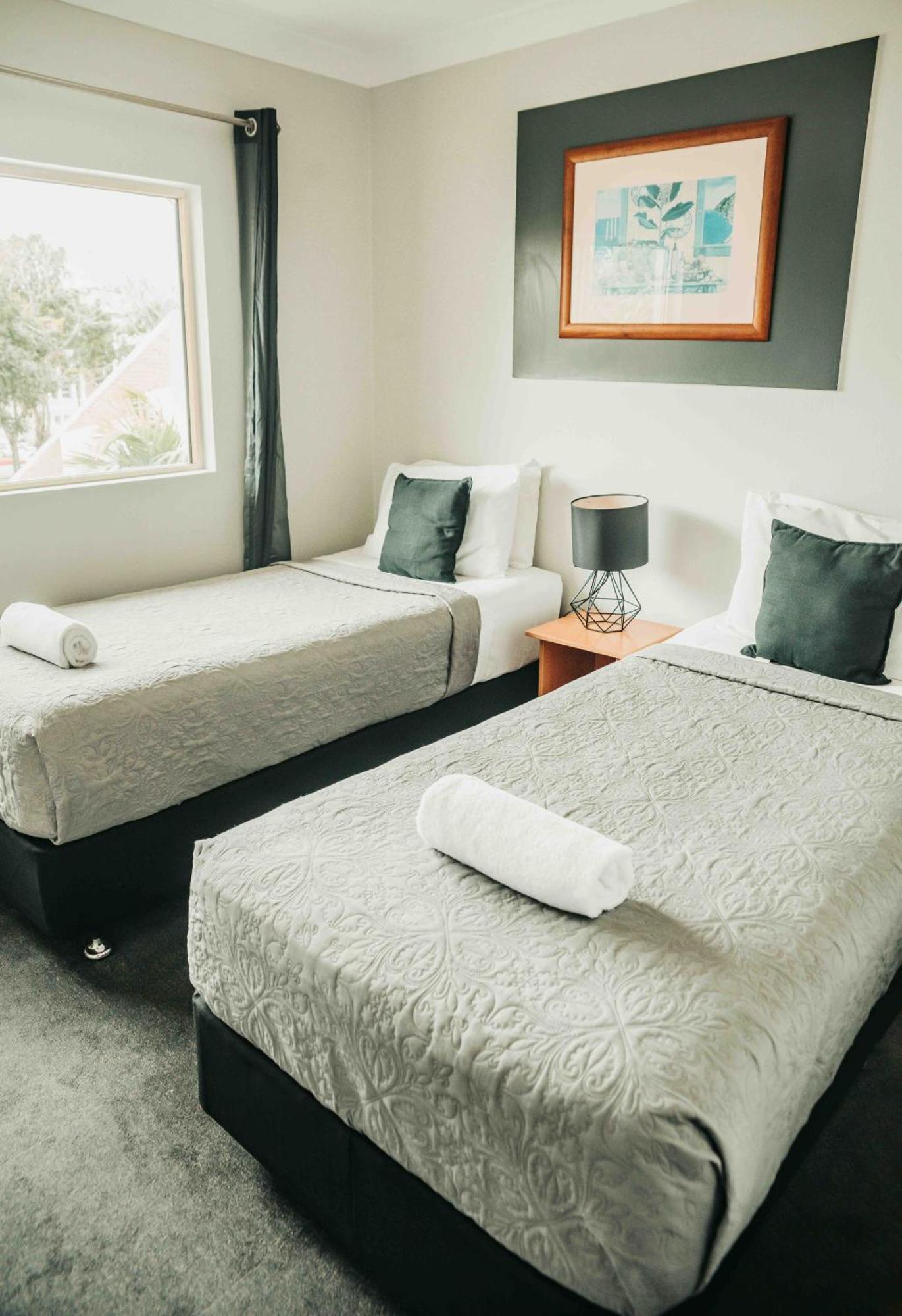 Queens Court 3* Cairns
