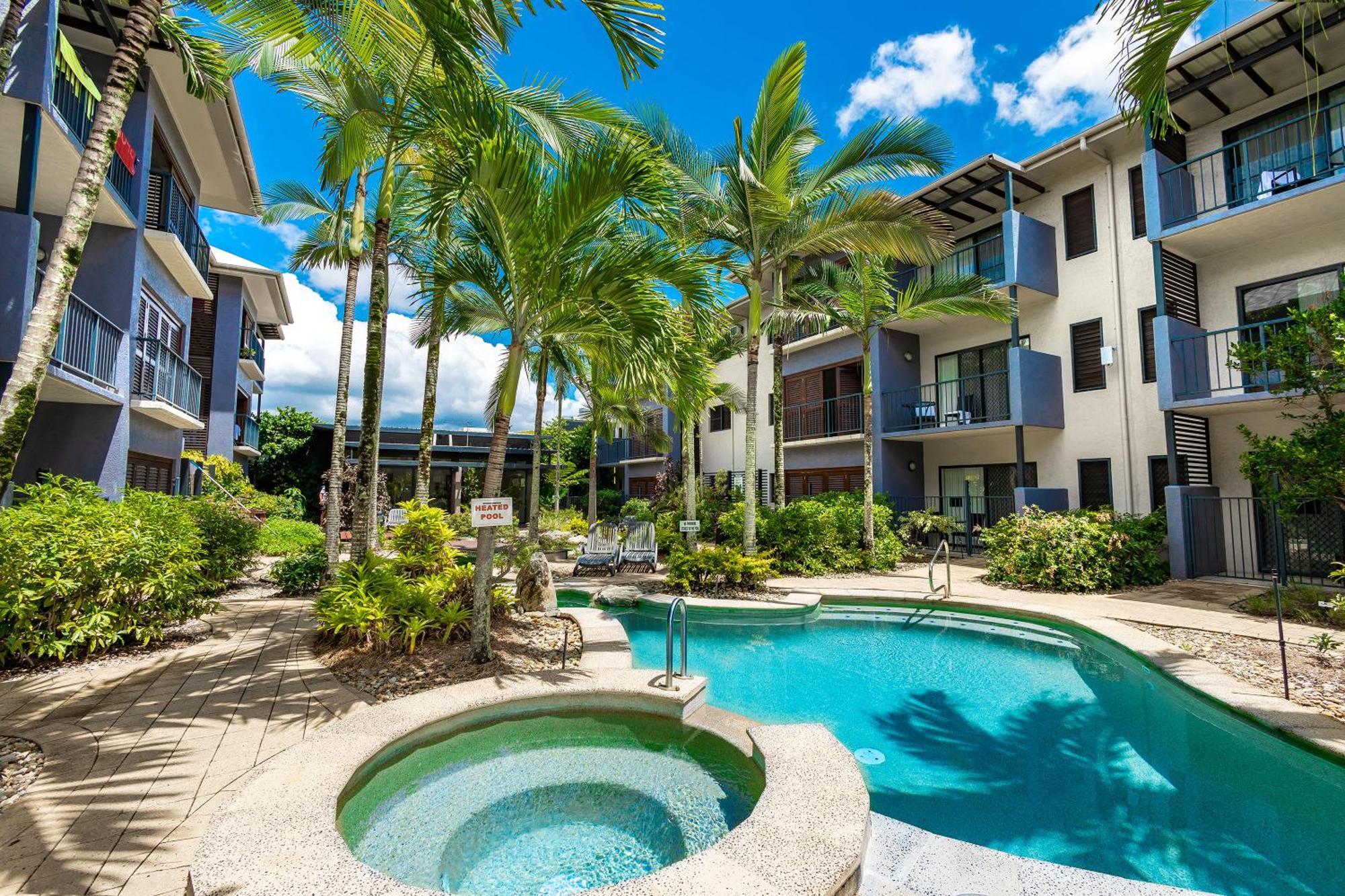 City Oasis King Bed Studio; Pool & Bbq Cairns