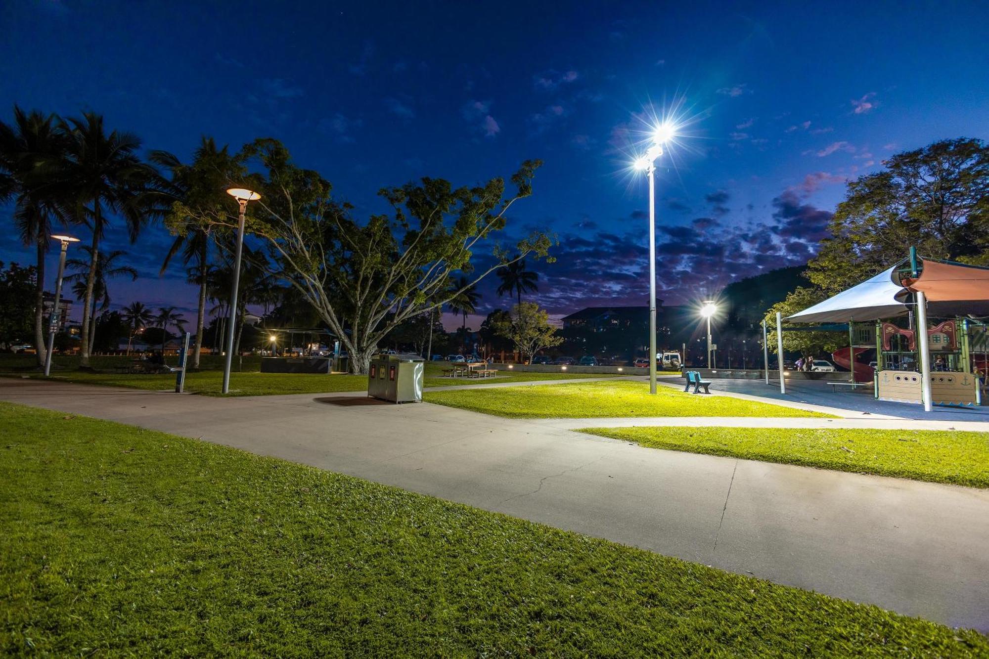 Apartment Esplanade 2br Waterfront Sleeps 6 *
