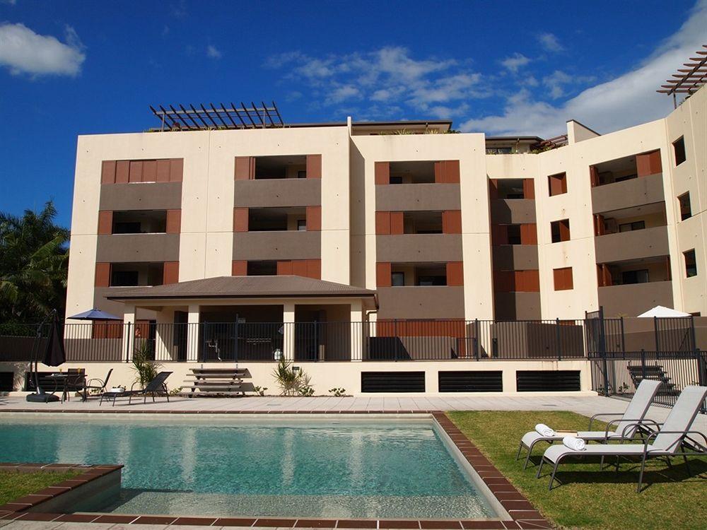 Edge Aparthotel 4*